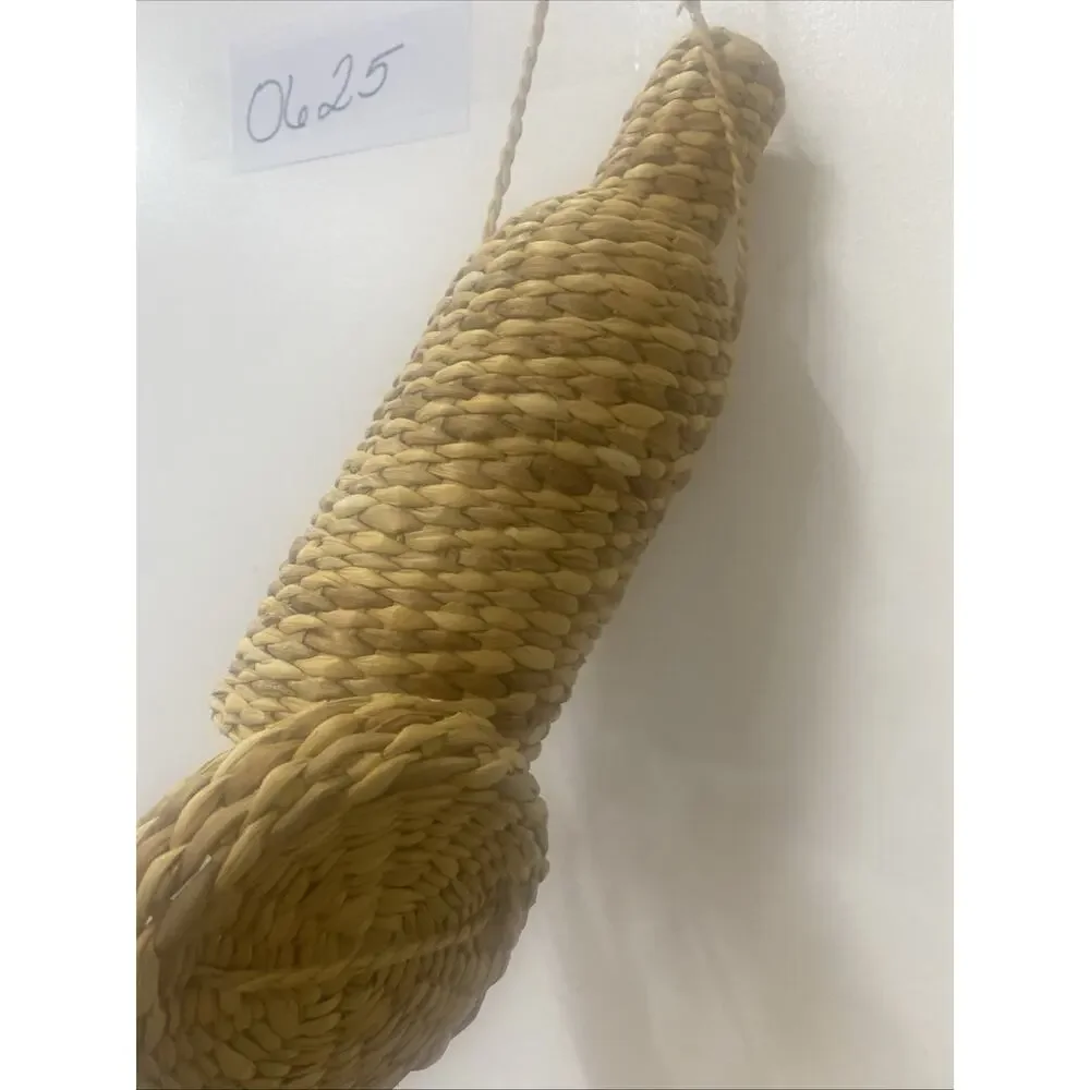 Vtg Hanging Raffia Wine Bottle Holder Woven Basket Travel Carrier 4.5”X 12” T
